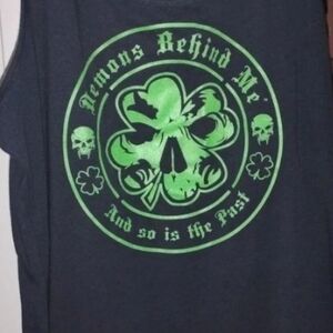 Source Unknown Black Tank Top with Green Graphic